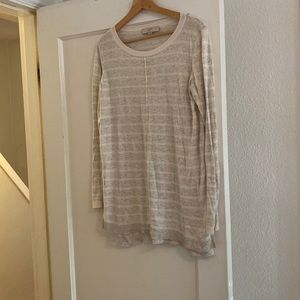 Lightweight tunic sweater